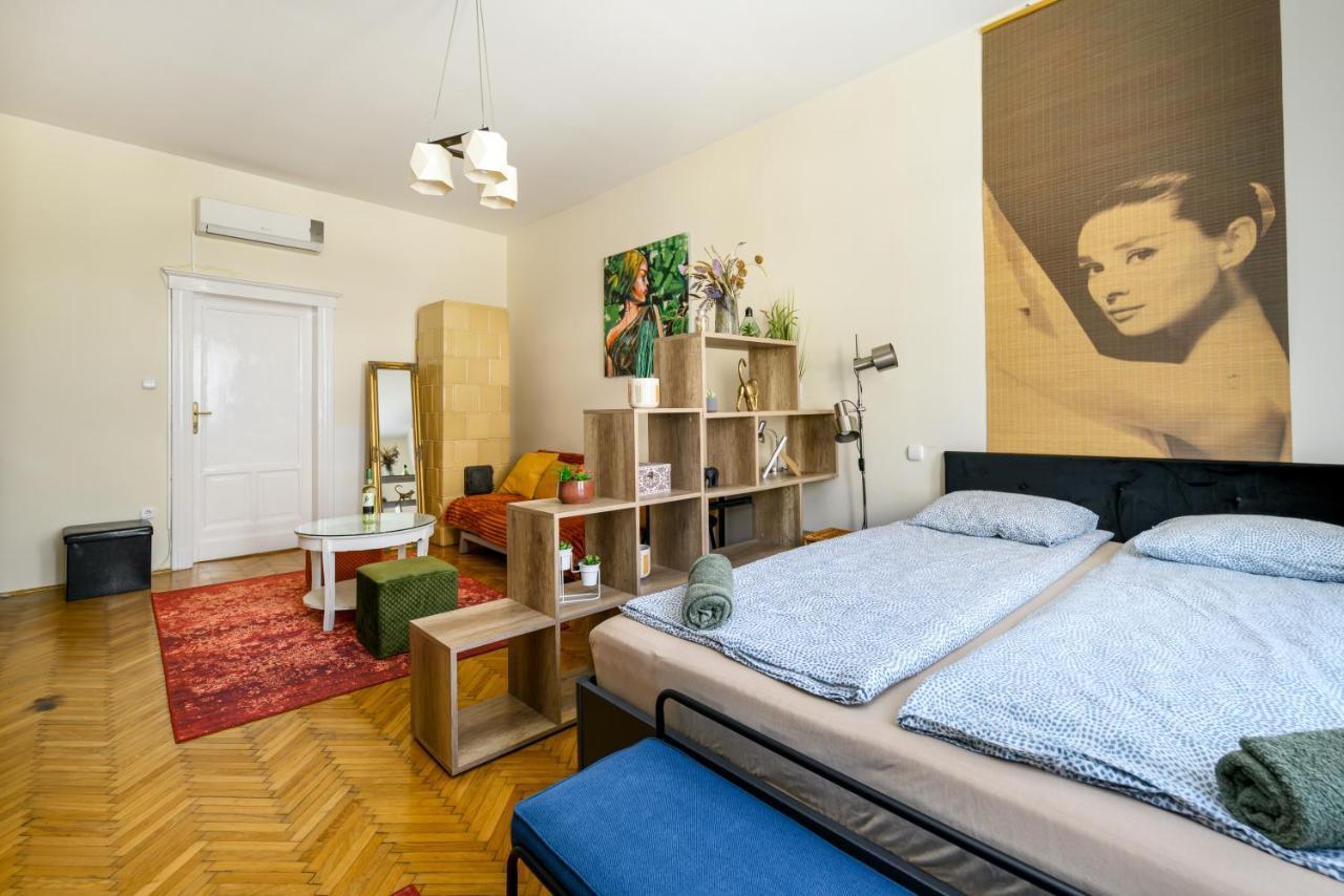 Margaret Apartment By The Danube Budapest Luaran gambar